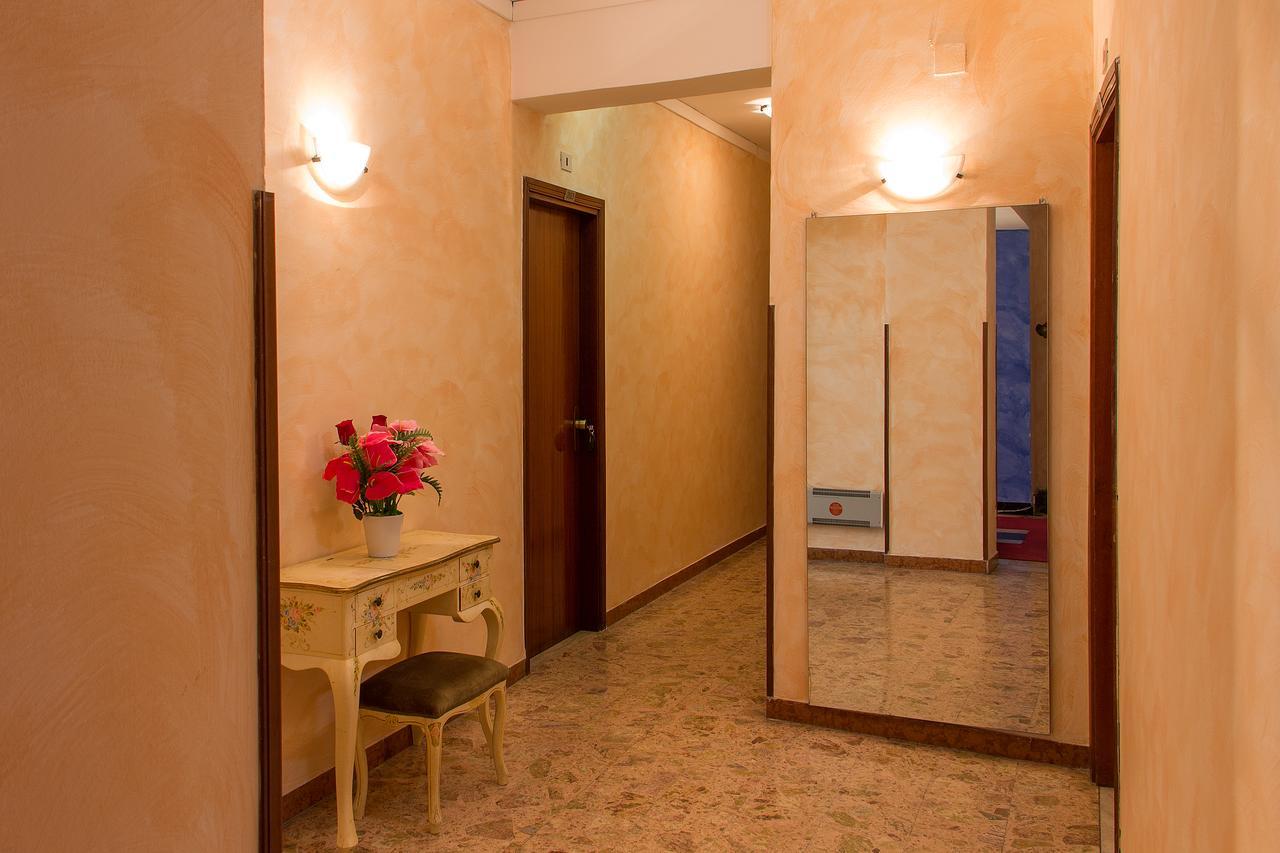 Le Arcate Hotel Praia a Mare Kültér fotó